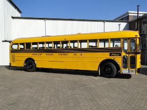 3_all_american_limousines_trouwbus-40-personen